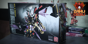 Daban Model 1/100 MG Astray Gold Frame Amatsu Mina