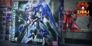 Daban Model 1/100 MG 00 Gundam Seven Swords