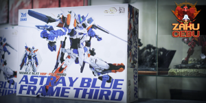 Dragon Momoko 1/100 MG Astray Blue Frame Third/Second L [2in1]