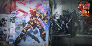 Bandai 1/100 MG RX-0 Unicorn Gundam 02 Banshee (OVA)